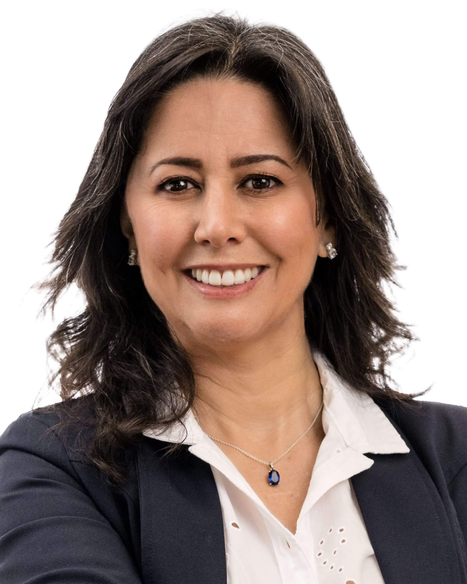 Ana Alvarado – headshot