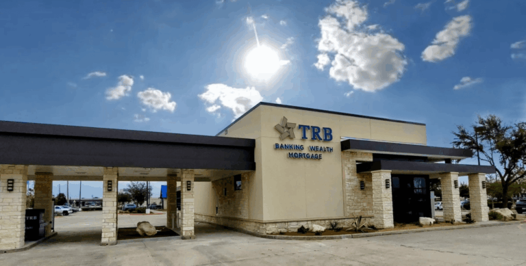 Texas Regional Bank Opens in Rosenberg