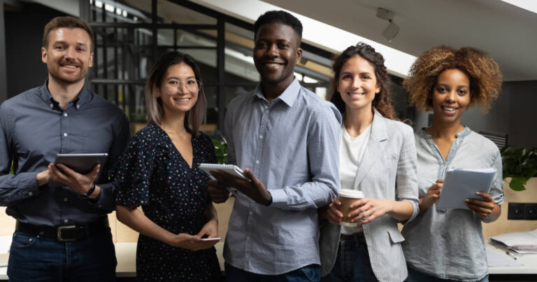 How Community Banks Help Small Businesses